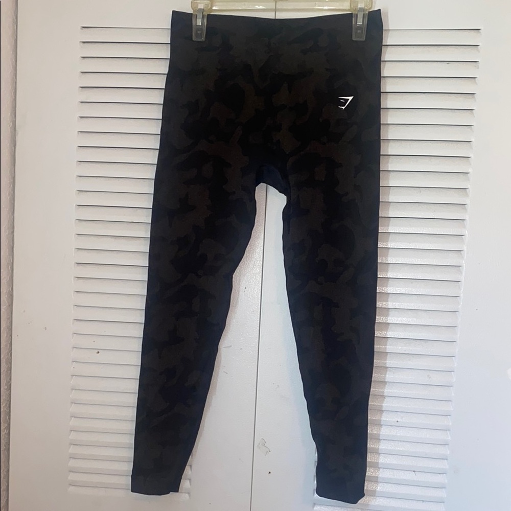 Women’s Black Camo Leggings
